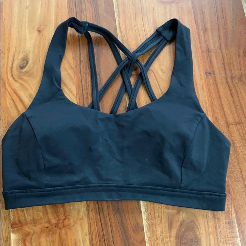 Lululemon Free to be Serene Bra